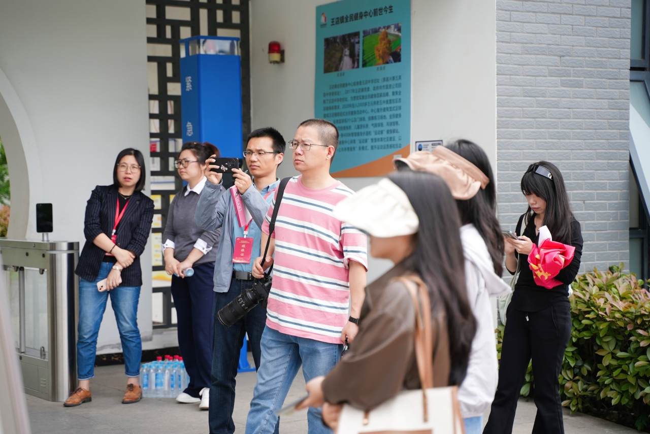 DSC06343-opq3574880546.jpg DSC06343-opq3574880546.jpg